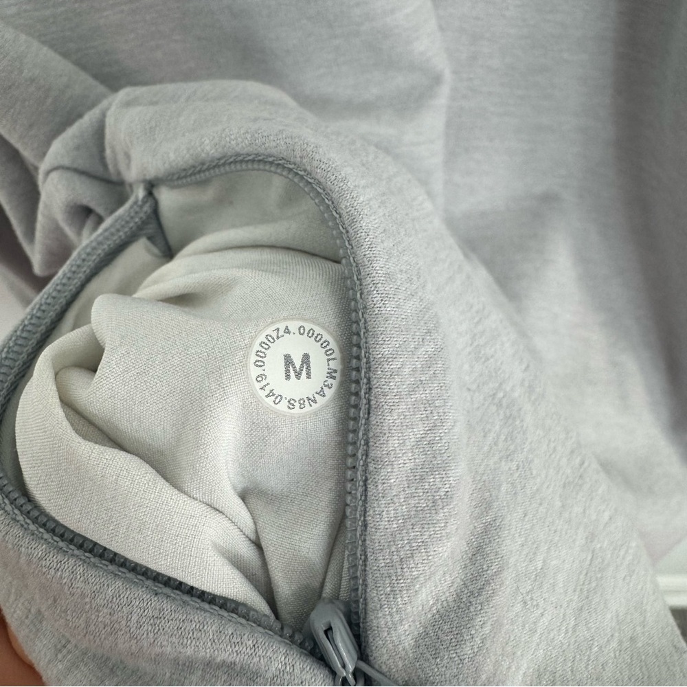 Lululemon Surge Warm 1/2 Zip Pullover Heathered Sea Salt Men’s M - Picture 4 of 10